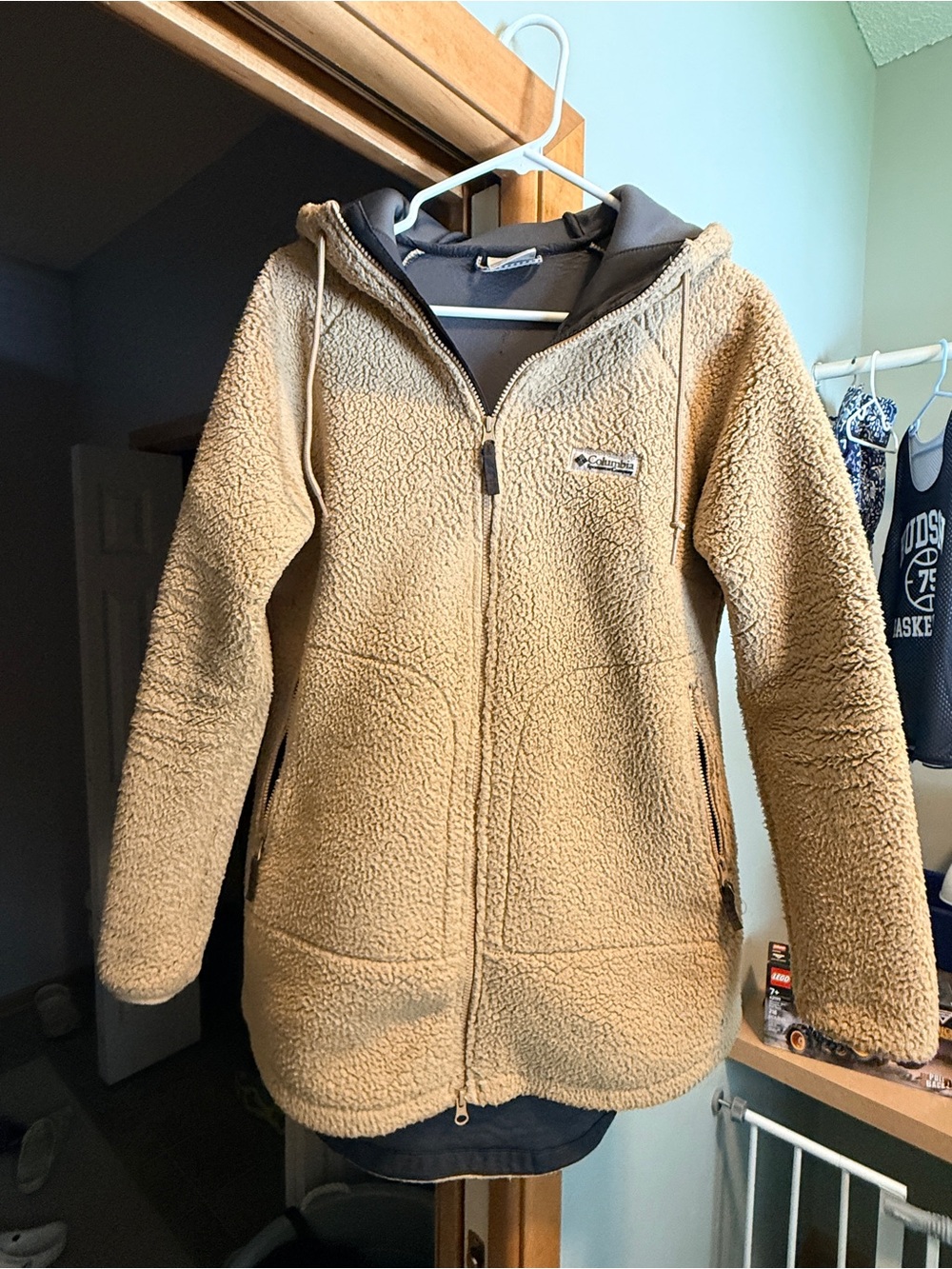 Columbia Tan Sherpa Fleece Hooded Jacket